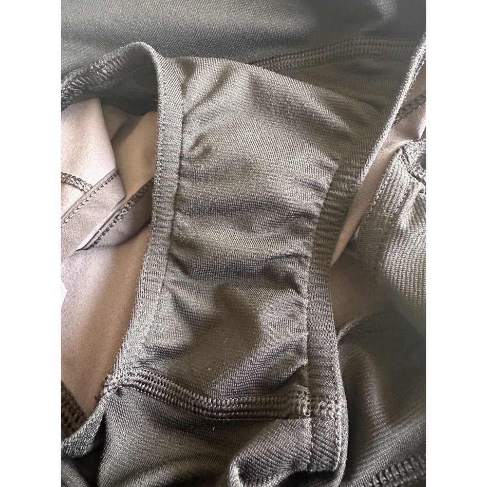 Lululemon Speed Short 2.5 Flossy Dark Carbon Black Paisley Shorts Women's Size 6 - Picture 13 of 15